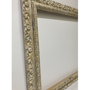 Cornice lavorata avorio e argento sfumata
