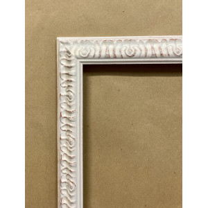 Cornice lavorata avorio e ocra