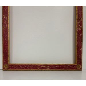 Cornice rossa e oro