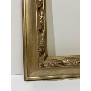 Cornice lavorata foglia argento