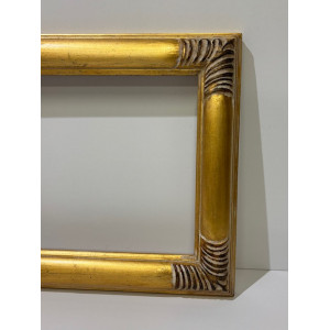 Cornice foglia oro con fregi