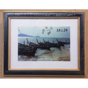 Cornice legno naturale e gola antracite